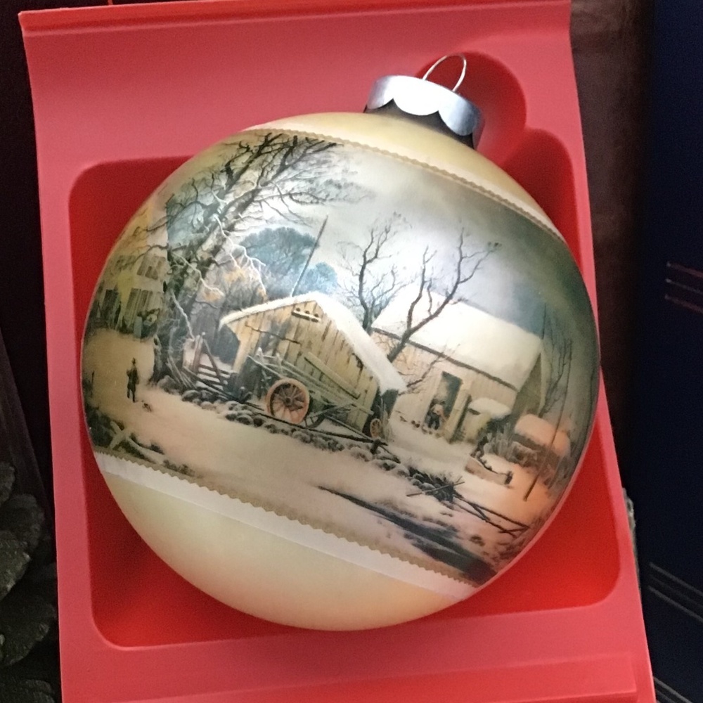 Vintage 1975 Corning Glass Works Currier & Ives Glass Christmas Bulb Ornament